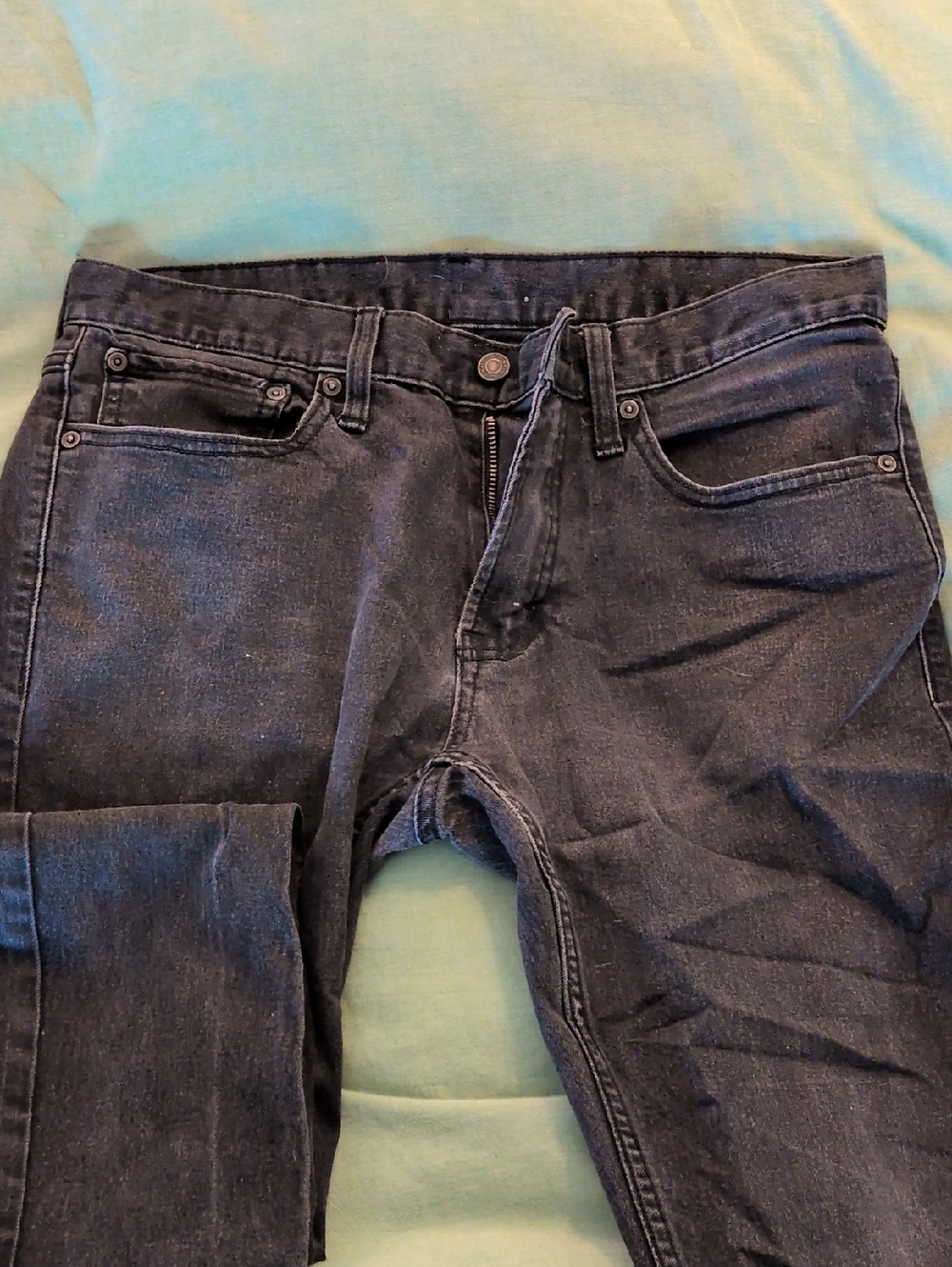 Old Navy Men's Slim Straight Jeans in Dark Gray Wash